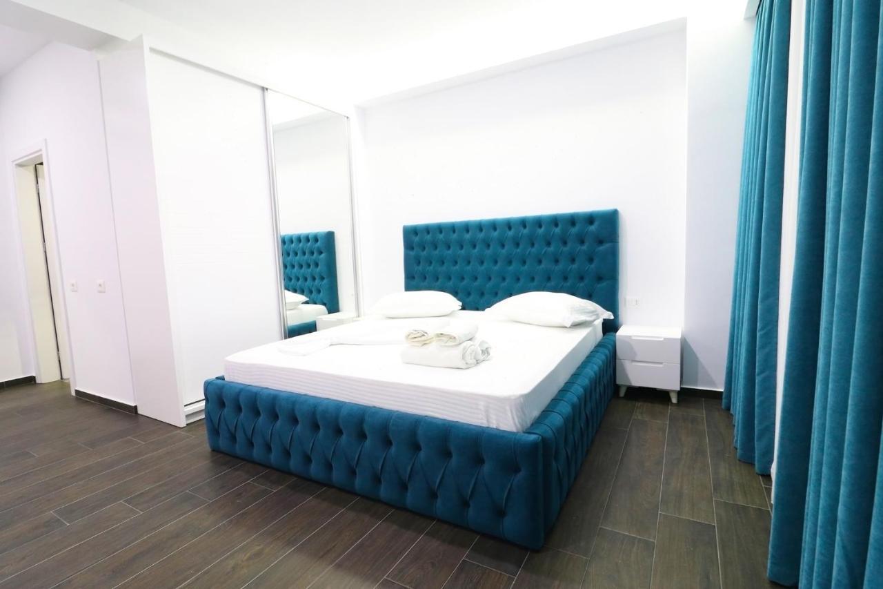 Hotel Memi *